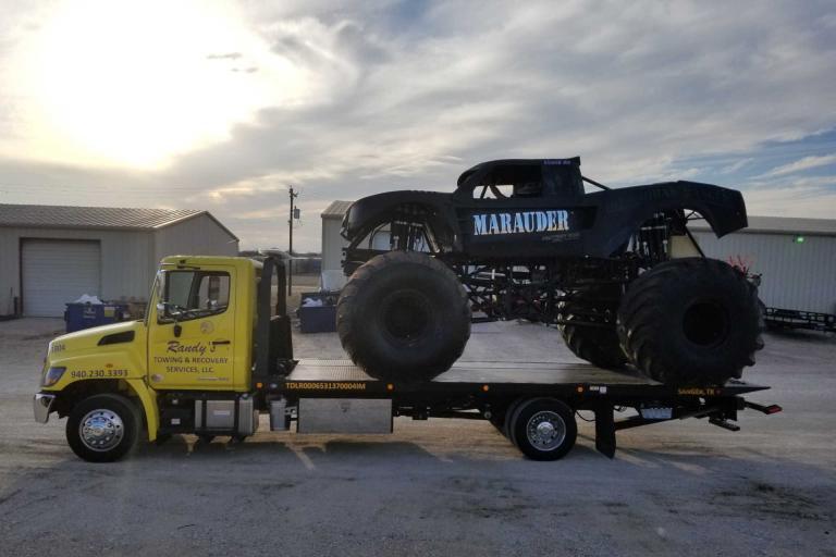 Randy's Towing and Recovery Monster Truck